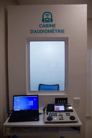 Docteur Hassouny Khalid est médecin spécialisé en ORL à Agadir.